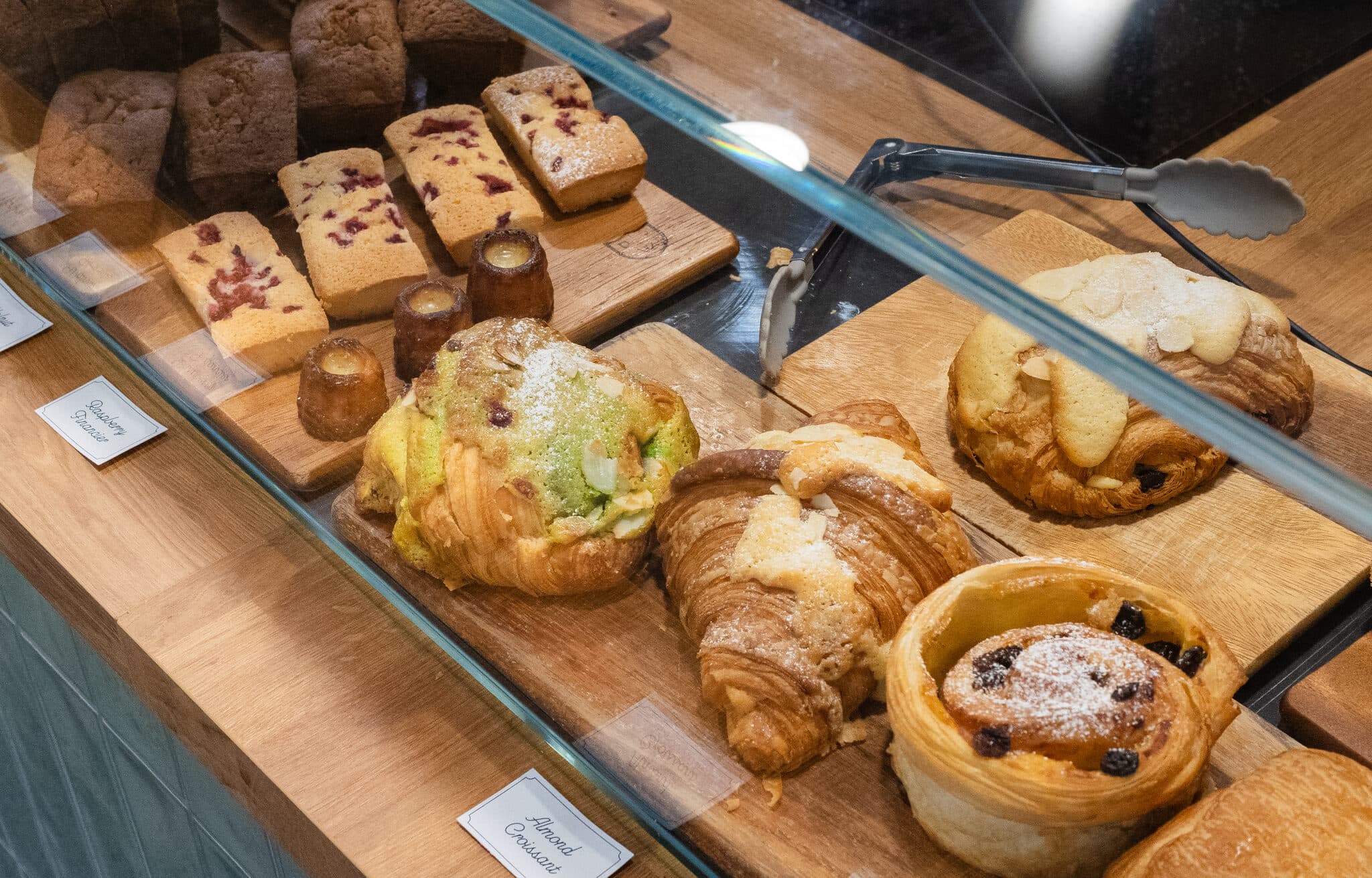 A wide assortment of pastries in the Anaïs display case
